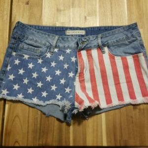 Bullhead Black American Flag Jean Shorts